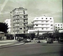 Mostaganem 535- Square du docteur Queyrat